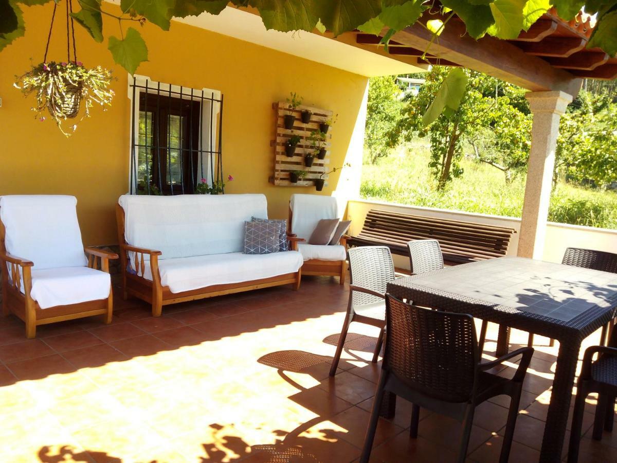 O Cruceiro Guest House Lires Eksteriør bilde